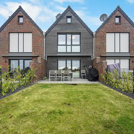 Strandhuus Ferienhaus *